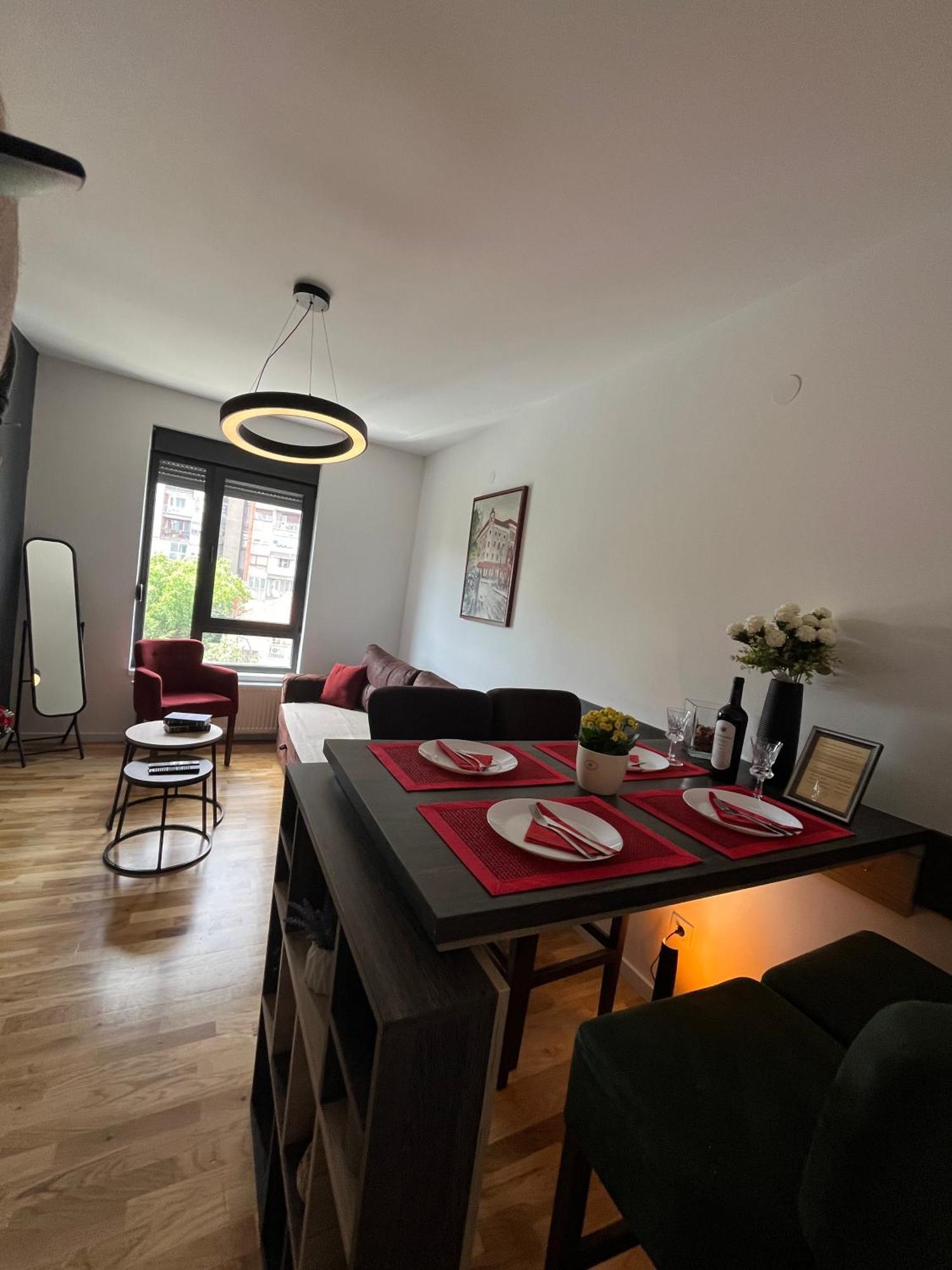Lux Apartment 12 Center, Free Parking Ni Екстериор снимка